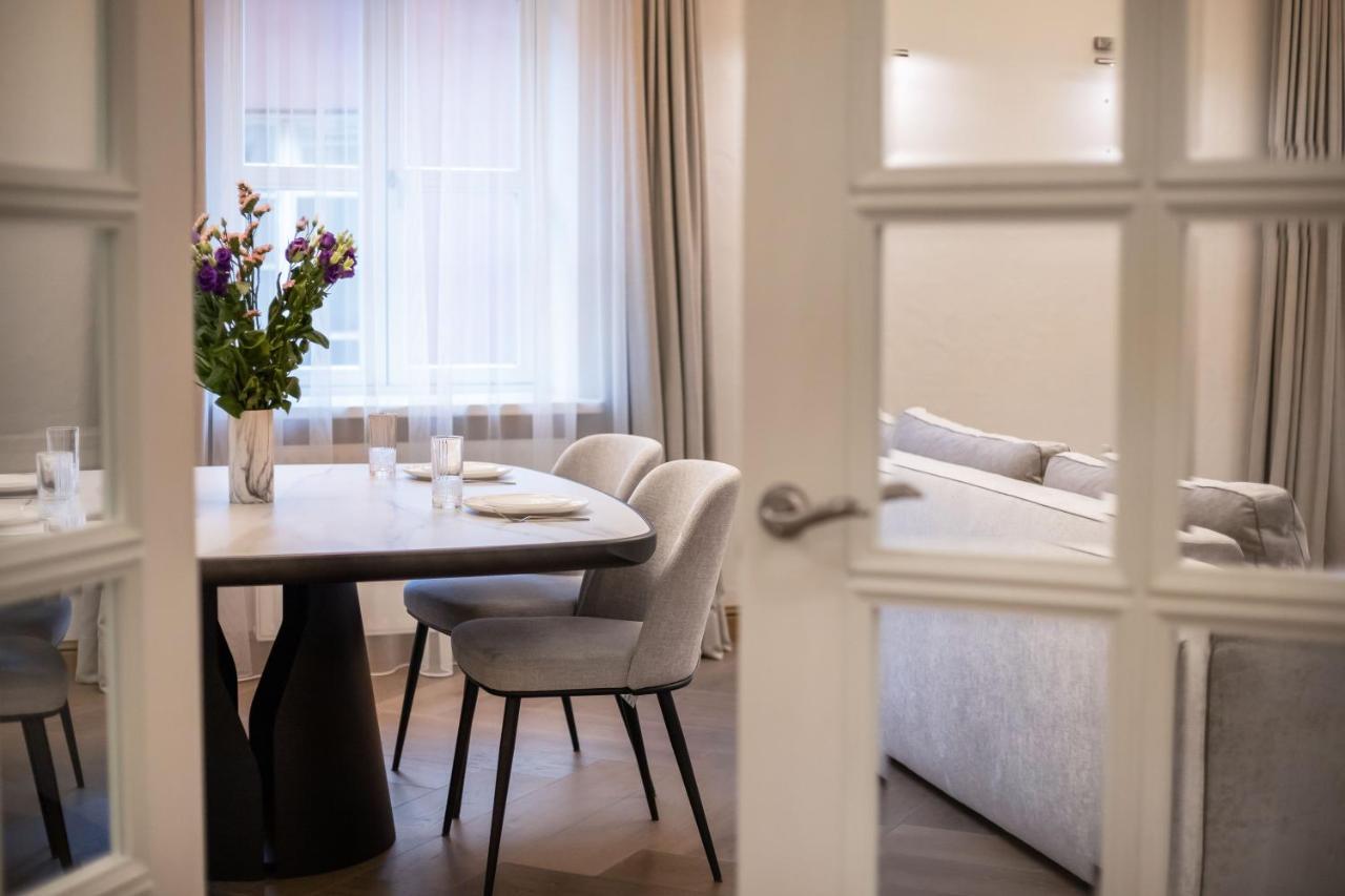 Apartamento Luxury 2Bdr Heart Of Old Town Vilna Exterior foto